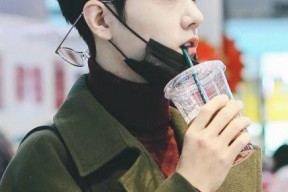 肖战吃瓜的娱乐者叫什么,揭秘娱乐界幕后大瓜，揭秘娱乐者神秘身份